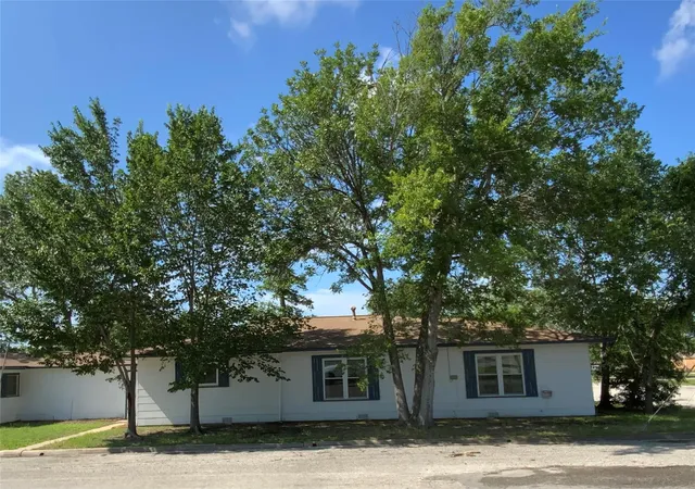 Photo 3 of Single family home for sale at 408 S Grimes St, Giddings, TX 78942 | MLS# 24243791 | Listing updated on 2026-09-03