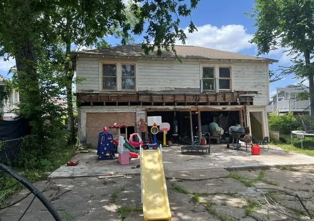 Photo 3 of Single family home for sale at 833 Wilkes St, Houston, TX 77009 | MLS# 52967676 | Listing updated on 2026-07-22