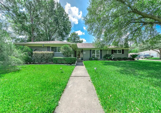 1st image of 5331 Imogene St, Houston, TX 77096 | MLS# 36450262