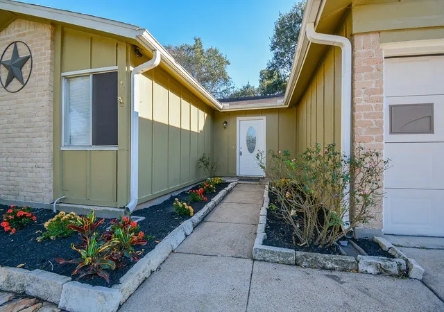 Photo 1 of Sale Pending at 22523 Leedstown Ln, Katy, TX 77449 | MLS# 72181951 | Listing updated on 2026-09-15
