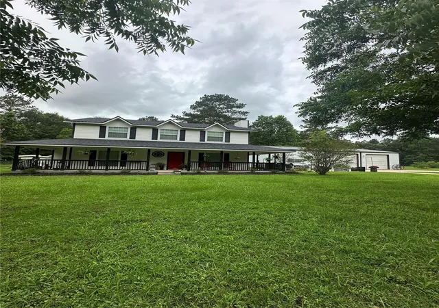 4th image of 1300 Fm 3460 Rd, Shepherd, TX 77371 | MLS# 85807520