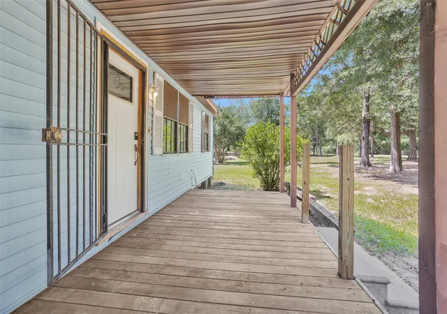 3rd image of 7576 Greenwood Dr, Cleveland, TX 77328 | MLS# 75703553