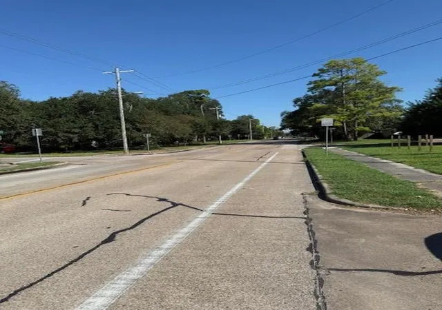 5th image of 1655 Kost Rd, Alvin, TX 77511 | MLS# 41995695