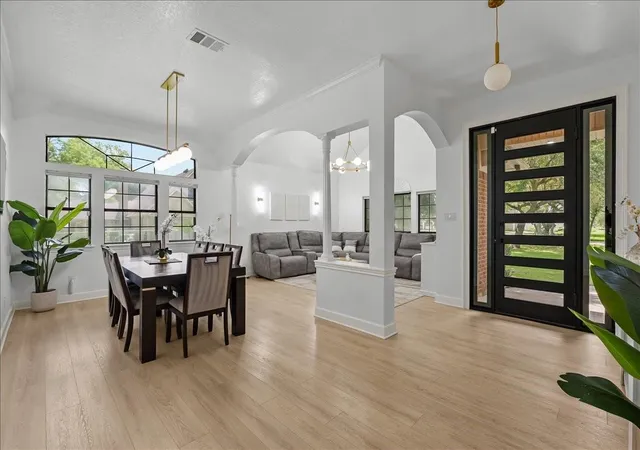 Photo 3 of Single family home for sale at 9700 Jay Rd, Hitchcock, TX 77563 | MLS# 83498954 | Listing updated on 2026-08-09
