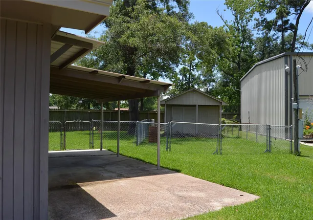 50th image of 210 Woodhaven St, Highlands, TX 77562 | MLS# 64182458