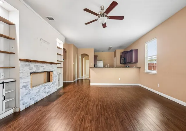 Photo 2 of Single family home for sale at 128 Robertson Ln, Jarrell, TX 76537 | MLS# 42004770 | Listing updated on 2026-10-09
