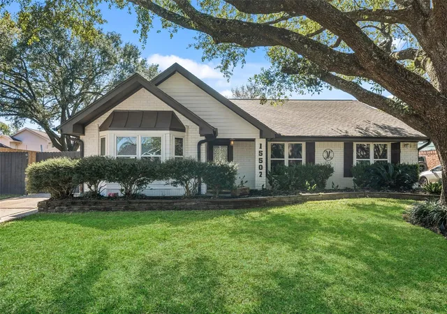 Photo 2 of Single family home for sale at 15507 Four Leaf Dr, Houston, TX 77084 | MLS# 74202594 | Listing updated on 2026-08-22