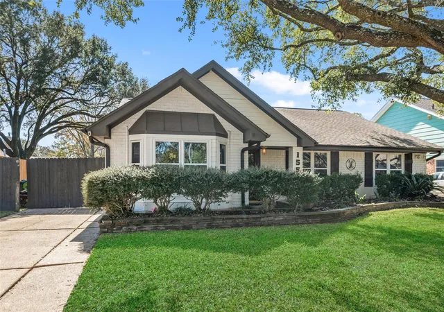 Photo 3 of Single family home for sale at 15507 Four Leaf Dr, Houston, TX 77084 | MLS# 74202594 | Listing updated on 2026-08-22