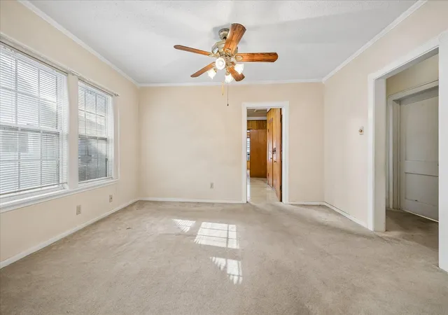 Photo 3 of Sale Pending at 1013 Key St, Houston, TX 77009 | MLS# 28106320 | Listing updated on 2026-09-16