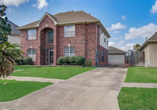 Photo 1 of Single family home for sale at 6626 Sunrise Valley Lane, Houston, TX 77083 | MLS# 53690601 | Listing updated on 2026-08-27