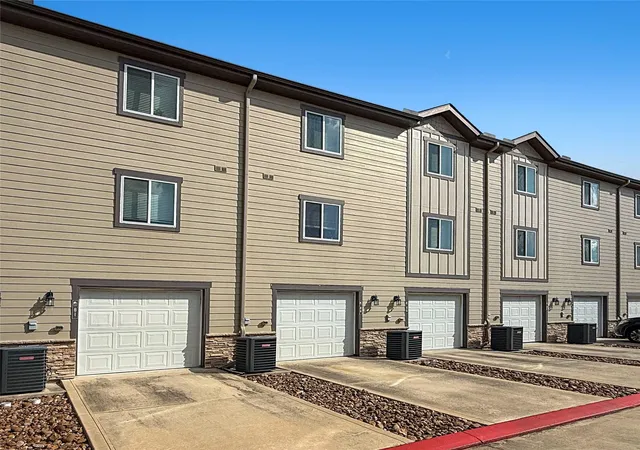 3rd image of 12603 Telge Rd #8E-H, Cypress, TX 77429 | MLS# 35722363