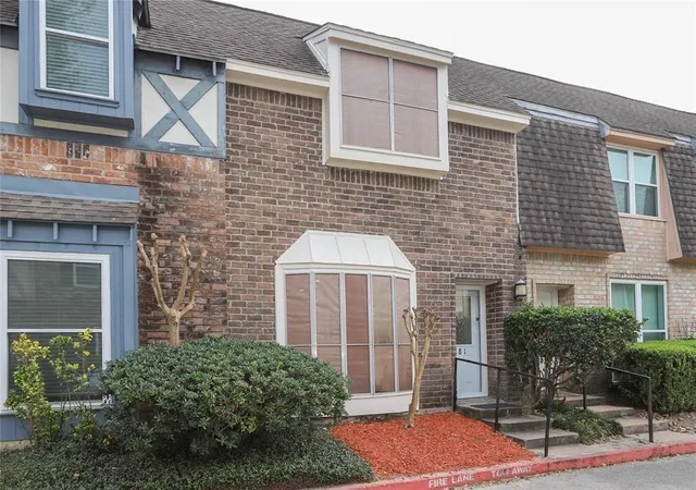 2nd image of 840 Threadneedle St #181, Houston, TX 77079 | MLS# 52602584