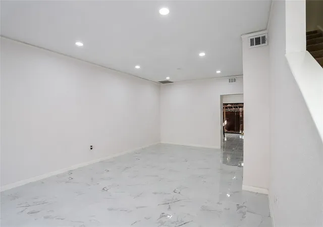4th image of 840 Threadneedle St #181, Houston, TX 77079 | MLS# 52602584