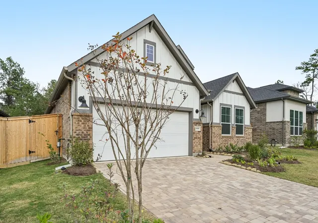 Photo 4 of Single family home for sale at 26018 S Outrider Banks, Montgomery, TX 77316 | MLS# 18070873 | Listing updated on 2026-09-12