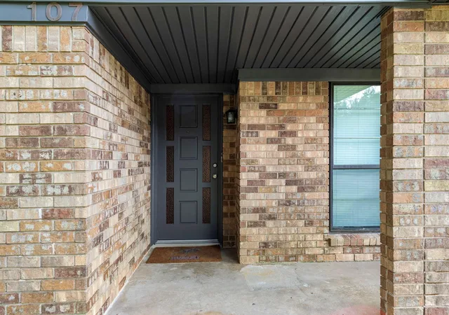 Homes for sale in Prairie View, TX | 107 Bledsoe St, Prairie View, TX 77445 | MLS# 81483236