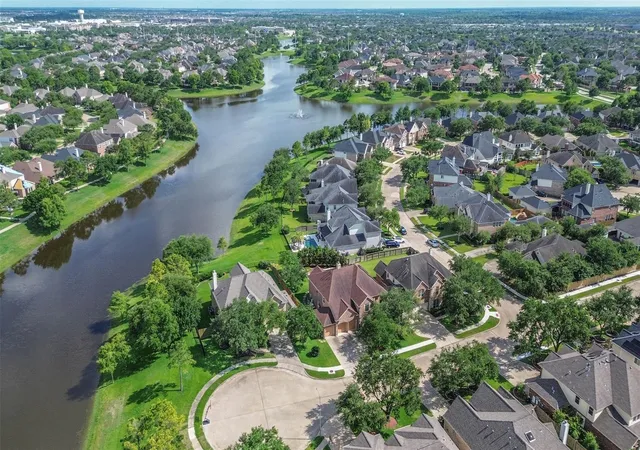50th image of 12206 Bell Creek Dr, Pearland, TX 77584 | MLS# 93937647