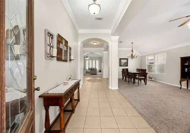 Photo 3 of Single family home for sale at 914 Fort Hl Ln, Rosenberg, TX 77469 | MLS# 8129952 | Listing updated on 2026-10-05