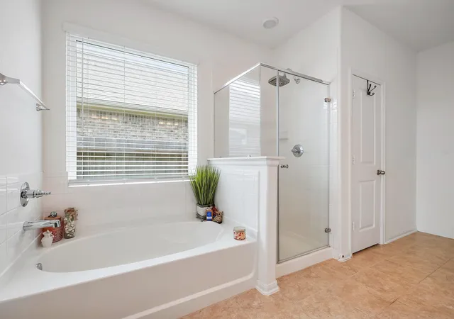 Photo 3 of Single family home for sale at 6719 Northchester Dr, Katy, TX 77493 | MLS# 71911819 | Listing updated on 2026-08-02