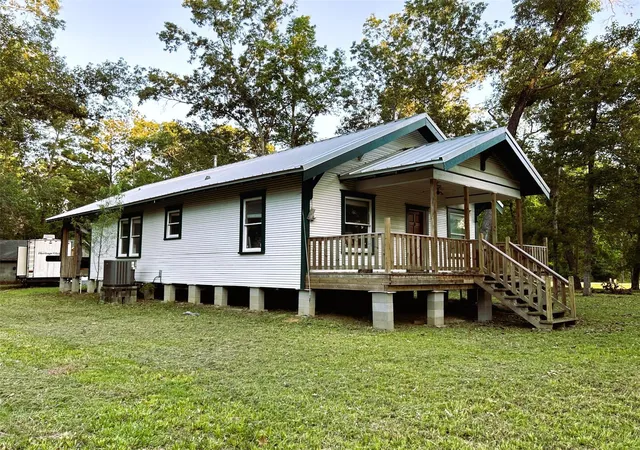Photo 2 of Single family home for sale at 877 County Rd 6474 Ashley Dr, Dayton, TX 77535 | MLS# 75291793 | Listing updated on 2026-06-16