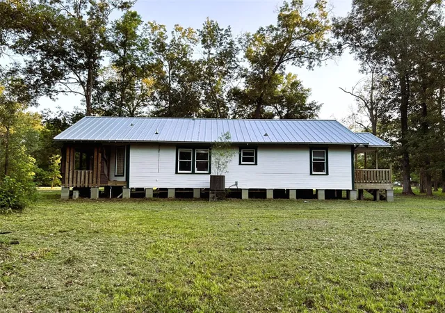 Photo 4 of Single family home for sale at 877 County Rd 6474 Ashley Dr, Dayton, TX 77535 | MLS# 75291793 | Listing updated on 2026-06-16
