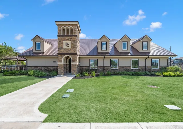 2nd image of 3014 Boulder Ridge Dr, Rosenberg, TX 77471 | MLS# 86522334