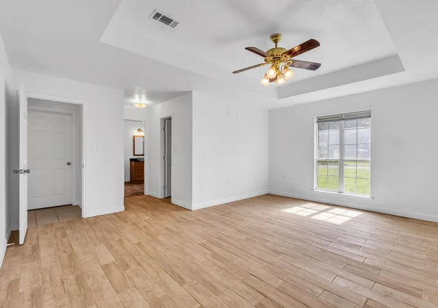 Photo 3 of Single family home for sale at 7912 South Dr, Beaumont, TX 77705 | MLS# 34778709 | Listing updated on 2026-09-24