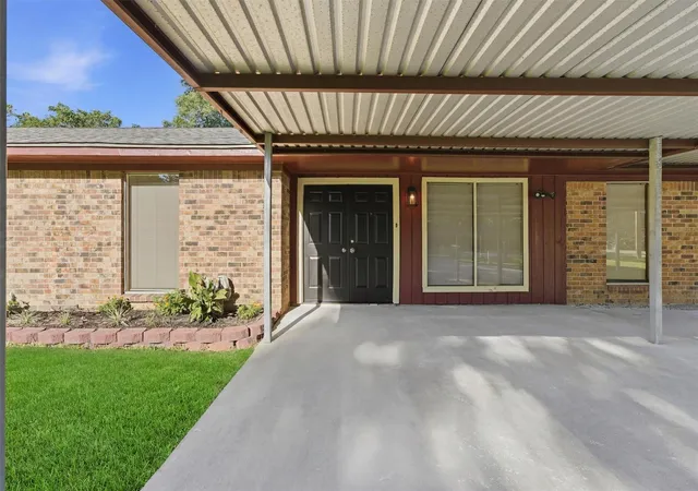 2nd image of 1305 Denison Ave, Cleveland, TX 77327 | MLS# 37042479