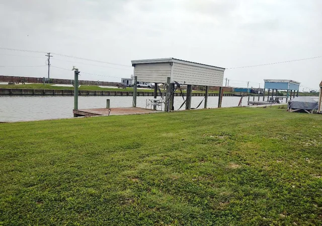 3rd image of 1705 County Road 299, Bay City, TX 77414 | MLS# 53061831