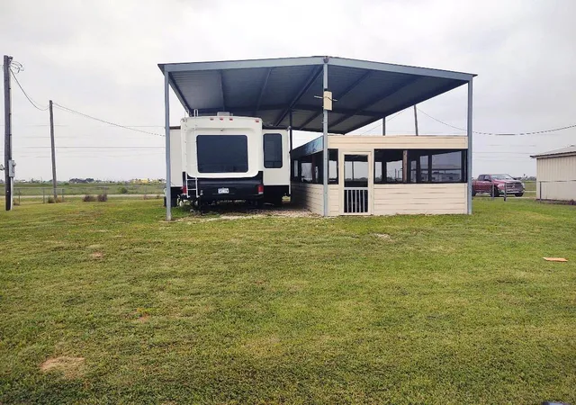 8th image of 1705 County Road 299, Bay City, TX 77414 | MLS# 53061831