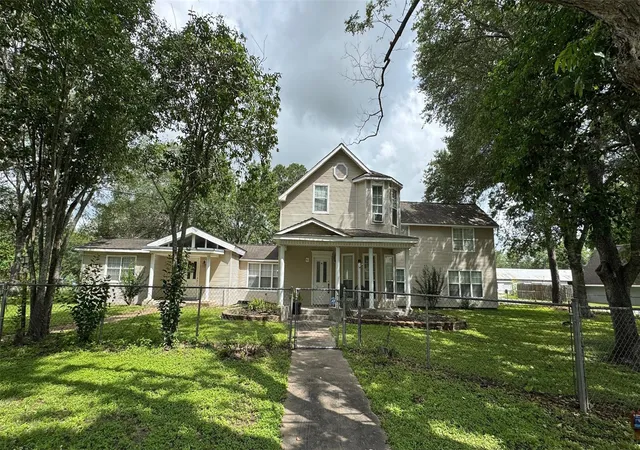1st image of 411 Church St, El Campo, TX 77437 | MLS# 25414674