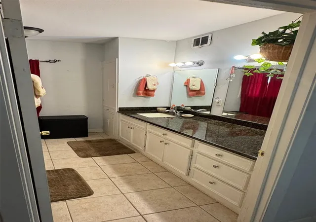 23rd image of 411 Church St, El Campo, TX 77437 | MLS# 25414674