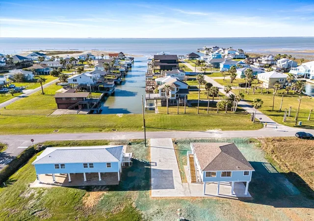 Photo 1 of Single family home for sale at 3903 2nd Street, Galveston, TX 77554 | MLS# 30749658 | Listing updated on 2026-05-25