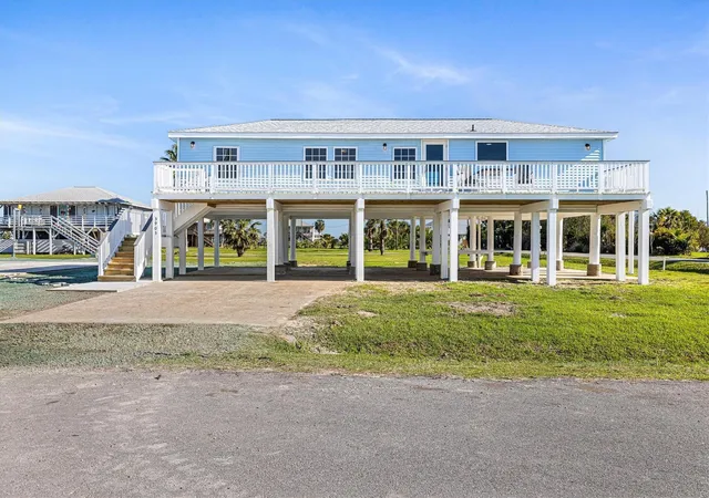 Photo 3 of Single family home for sale at 3903 2nd Street, Galveston, TX 77554 | MLS# 30749658 | Listing updated on 2026-05-25