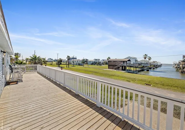 Photo 4 of Single family home for sale at 3903 2nd Street, Galveston, TX 77554 | MLS# 30749658 | Listing updated on 2026-05-25