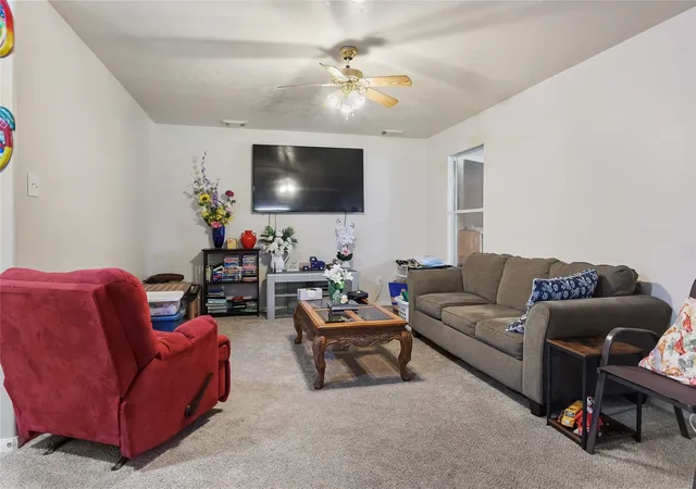 Photo 4 of Single family home for sale at 1819 Nw Emerald Pathway Dr, Spring, TX 77388 | MLS# 46123265 | Listing updated on 2026-09-05