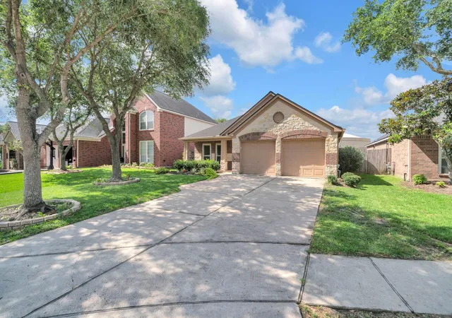 Homes for sale in Katy, TX | 28223 Fantail Dr, Katy, TX 77494 | MLS# 50051312