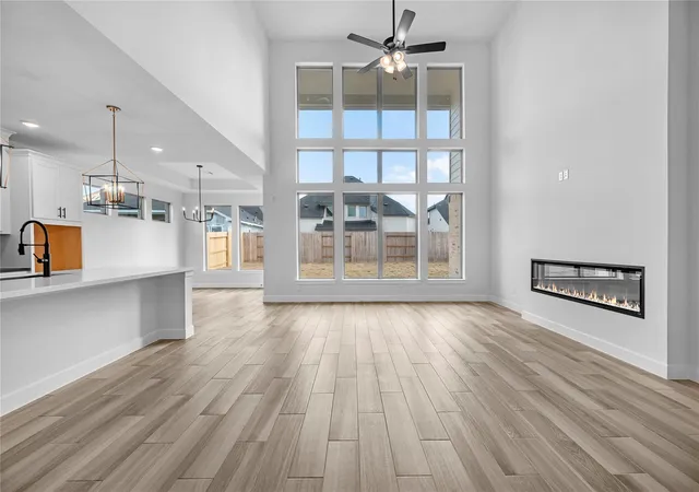 3rd image of 615 Roland Ln, Rosenberg, TX 77471 | MLS# 48285126