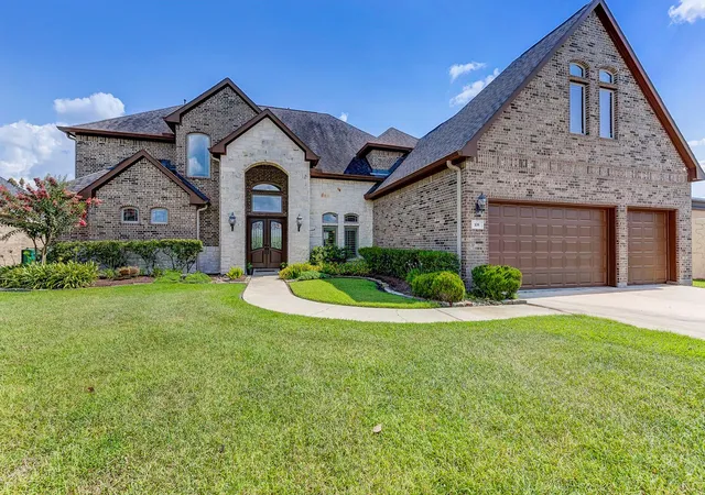 Photo 2 of Sale Pending at 108 Waterstone Dr, Montgomery, TX 77356 | MLS# 73630520 | Listing updated on 2026-09-20