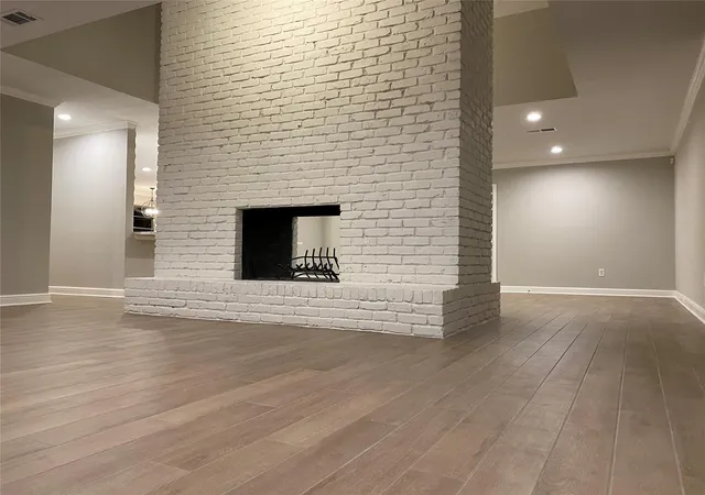 4th image of 10610 Chevy Chase Dr, Houston, TX 77042 | MLS# 23089429