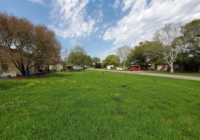 Photo 3 of Land for sale at 105 Country Oaks St, Brazoria, TX 77422 | MLS# 19601116 | Listing updated on 2026-06-30
