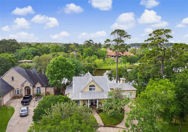 Photo 1 of Single family home for sale at 3924 Amanda Ct, Dickinson, TX 77539 | MLS# 81889866 | Listing updated on 2026-09-14