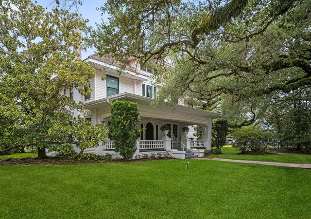 2nd image of 501 N Mccarty Ave, Eagle Lake, TX 77434 | MLS# 51518703