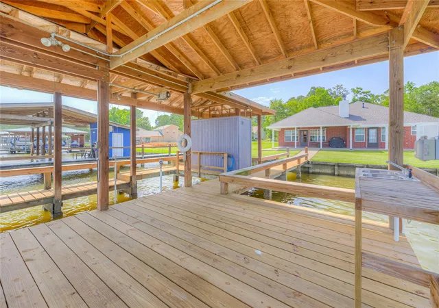 4th image of 320 Lakefront Dr, Onalaska, TX 77360 | MLS# 66355003