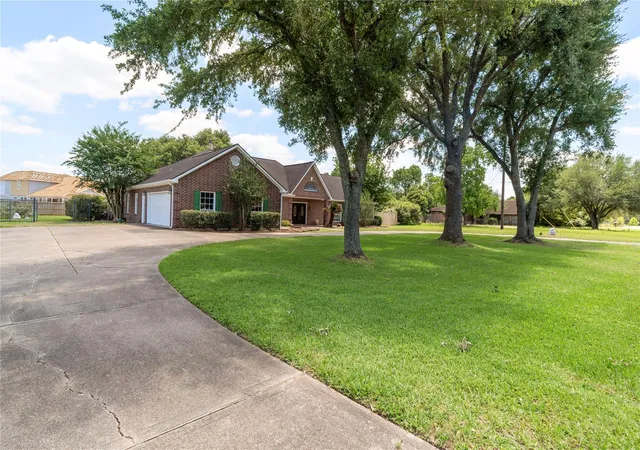 1st image of 26101 Hunter Ln, Katy, TX 77494 | MLS# 67018317