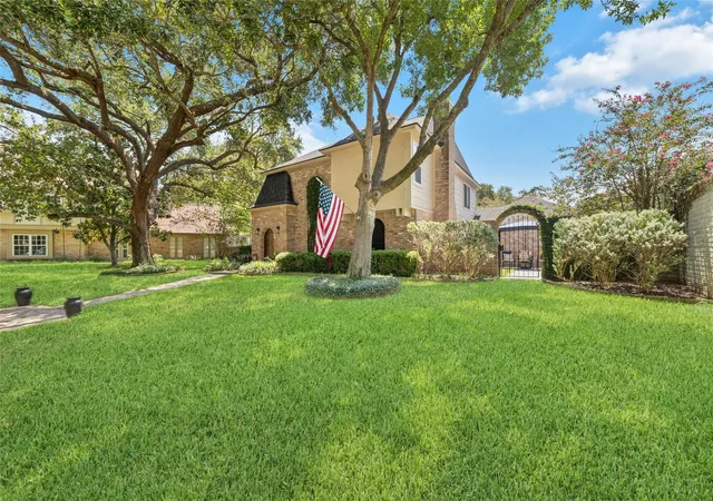 Photo 2 of Single family home for sale at 20307 Silbury Ct, Katy, TX 77450 | MLS# 73453088 | Listing updated on 2026-09-18