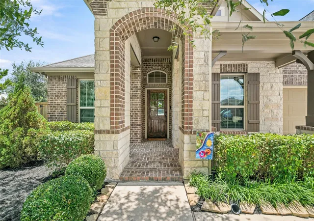 1st image of 2126 Cinnamon Teal Cir, Brookshire, TX 77423 | MLS# 20668533
