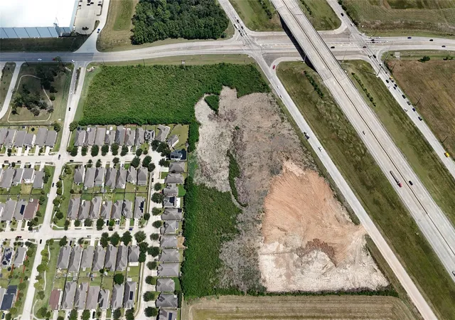 Photo 1 of Land for sale at 0000 Uvalde Rd, Houston, TX 77049 | MLS# 43441526 | Listing updated on 2025-10-21