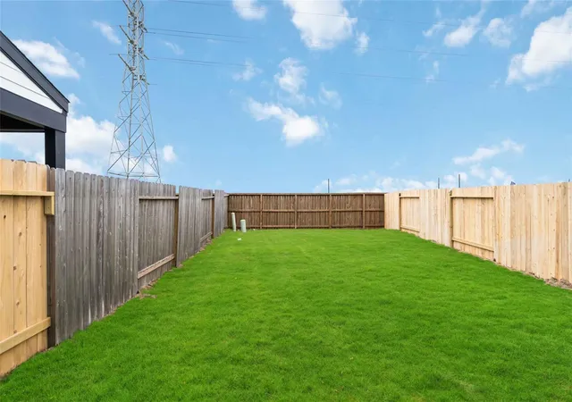 13th image of 12930 Ami And Tami Pl, Houston, TX 77048 | MLS# 55594448