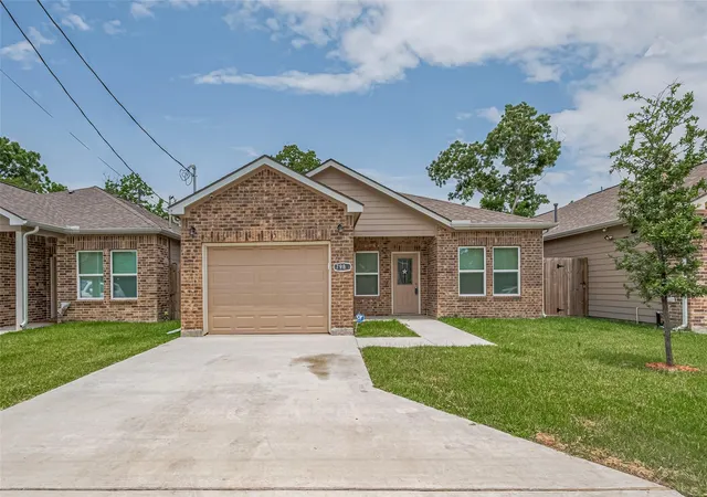 41st image of 7981 Saint Louis St, Houston, TX 77028 | MLS# 3884649