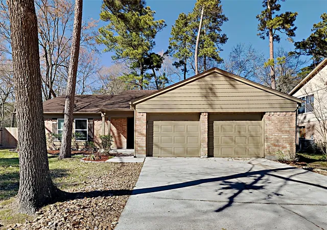 Photo 1 of Sale Pending at 41 Kittiwake Ct, Spring, TX 77380 | MLS# 16372778 | Listing updated on 2026-09-01